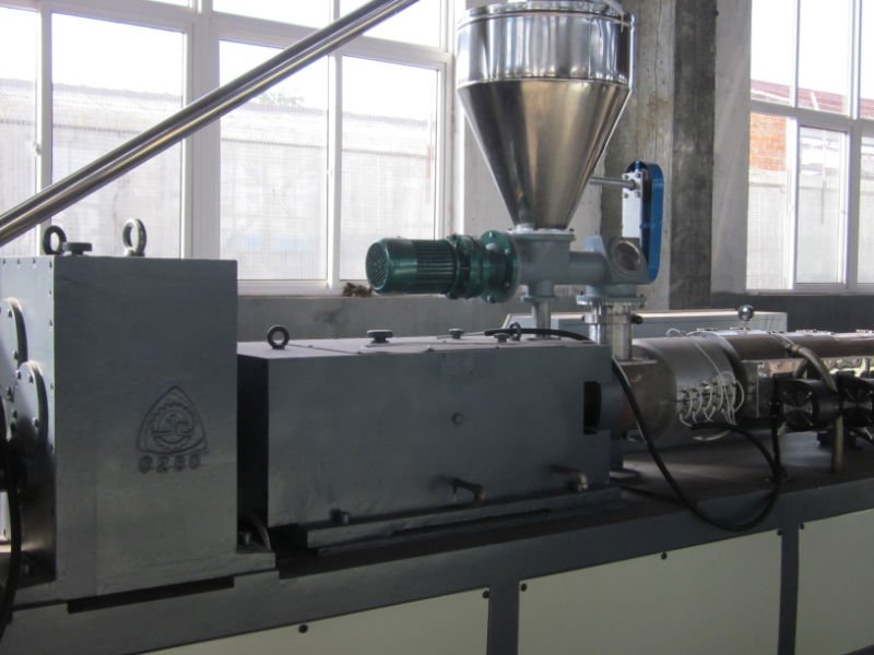 Four Roll Calendering Machines , PVC Calender Machine 4 Roll Rubber Calender