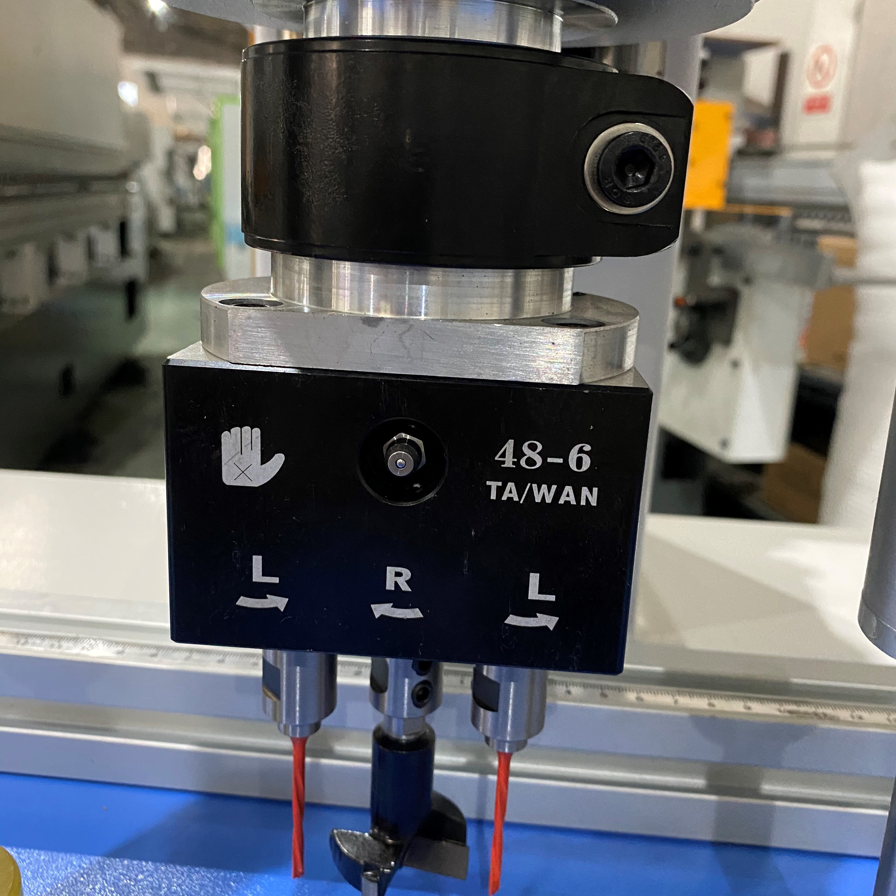 Benchtop Double Head Hinge Drill Machine Furniture Cabinet Door Drilling Machine