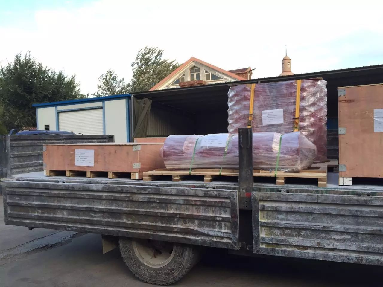 package-img