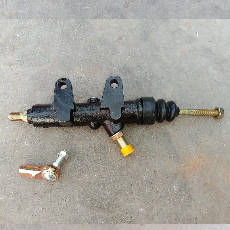 1604010-C0100 Clutch Master Cylinder for Dongfeng Truck Spare Parts
