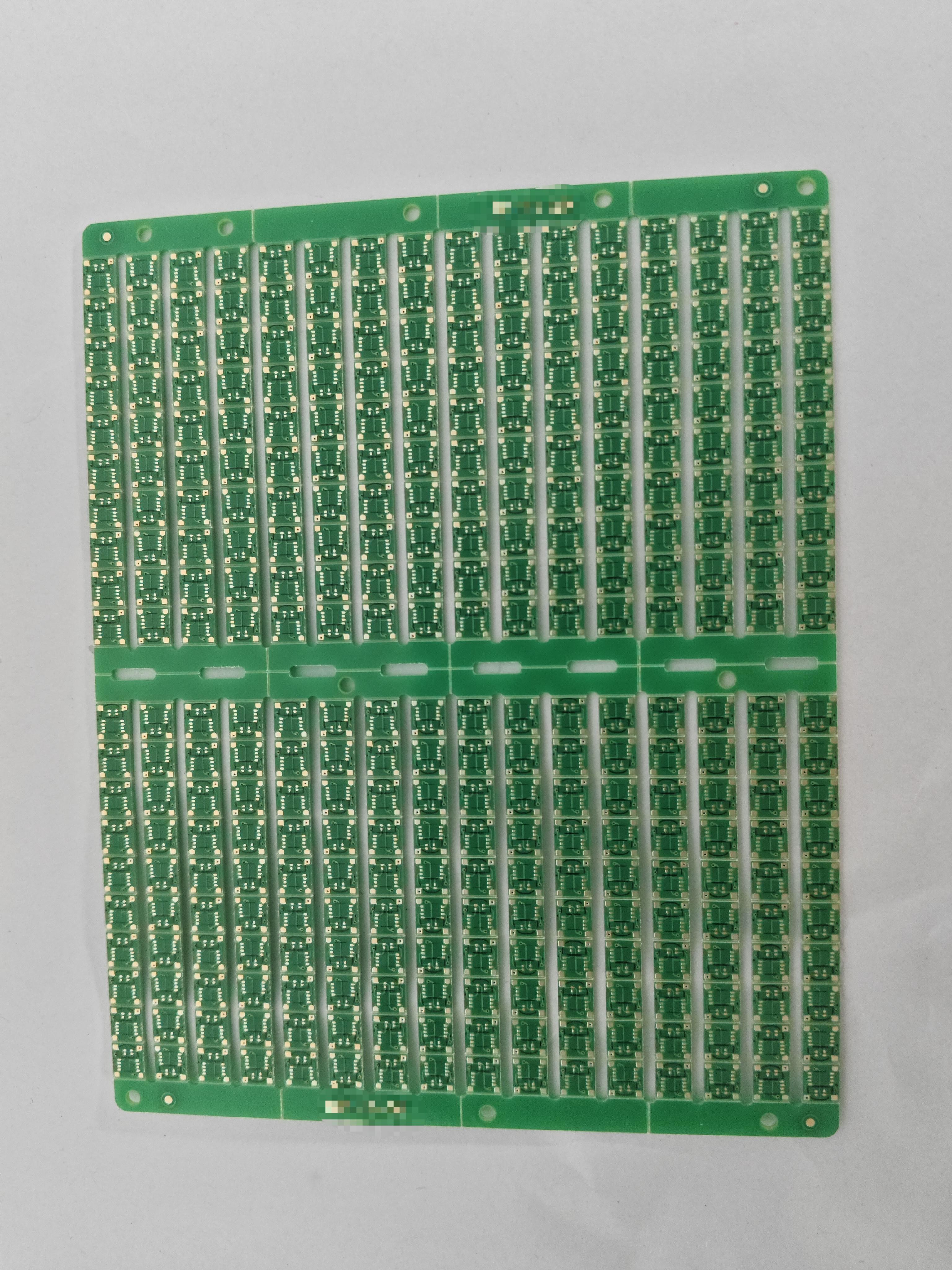 4-Layer Hybrid Circuit Board With 2oz Copper For Industrial Power Applications