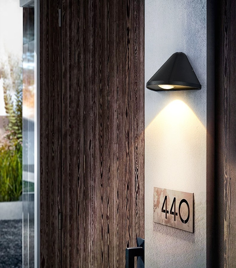 Outdoor wall lamp waterproof garden lamps exterior wall light up and down luminous spotlight villa wall washing lighting
