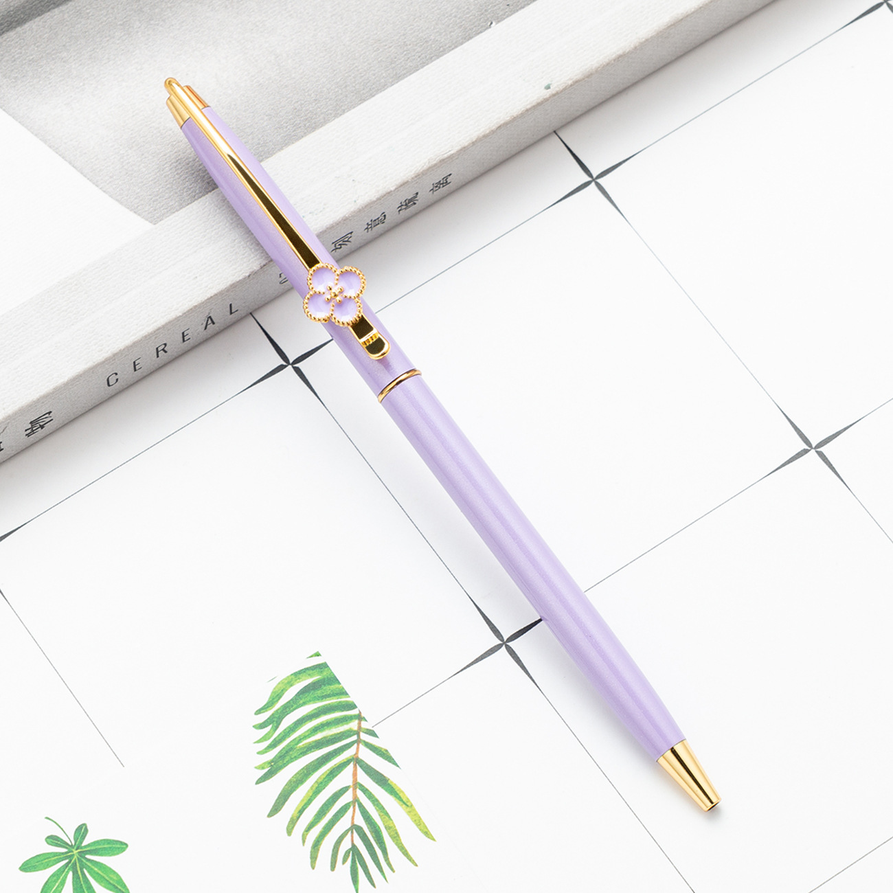 Crystal Ball Point Pen 0.7MM Gel Pen Cute Design Stationery with 240M Writing Length