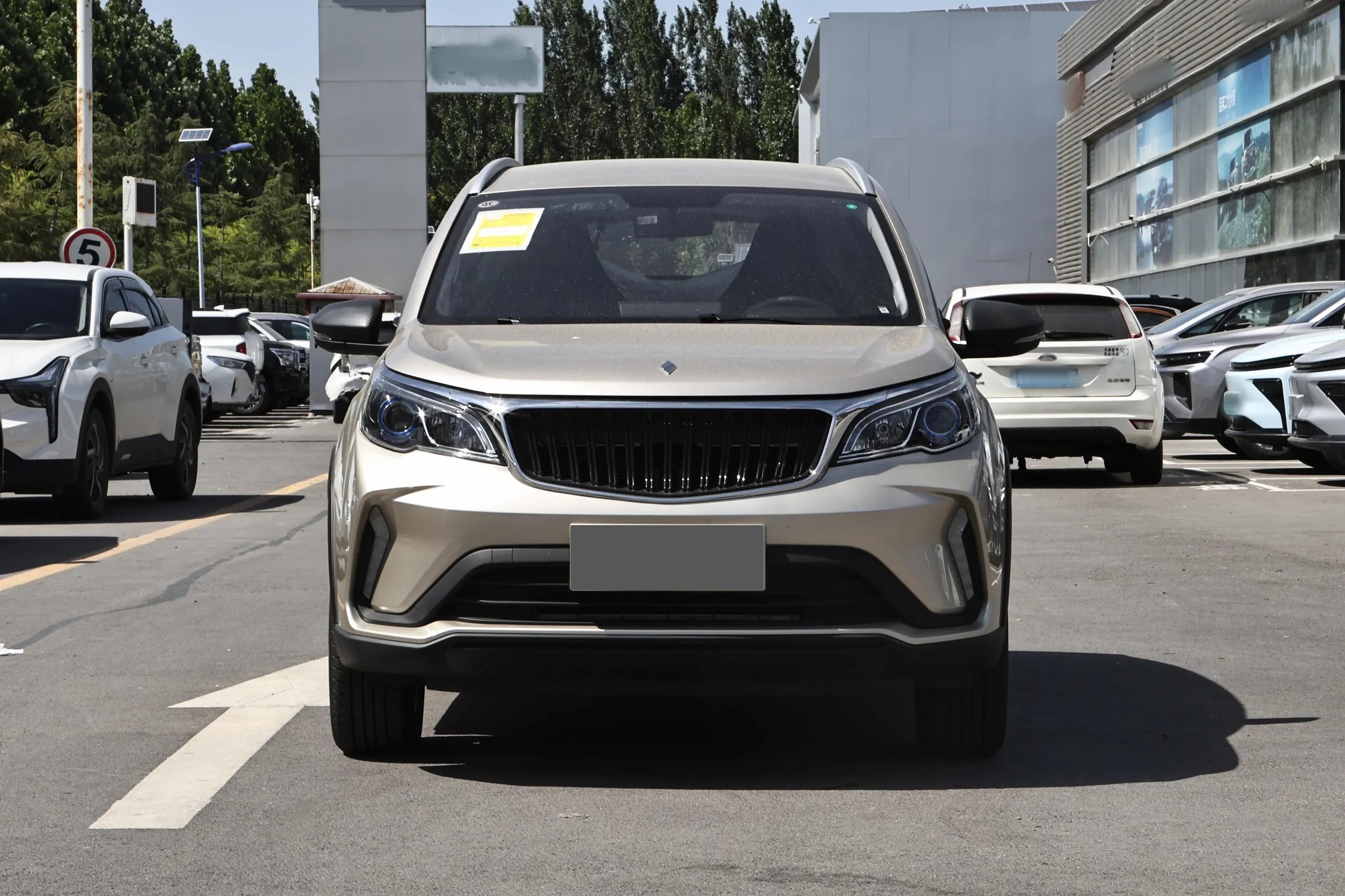 2023 Gx3 Geely Livan X3 PRO 5-Door 5-Seat Leather SUV Euro VI Emission Condition with Electric Driver's Seat Adjustment