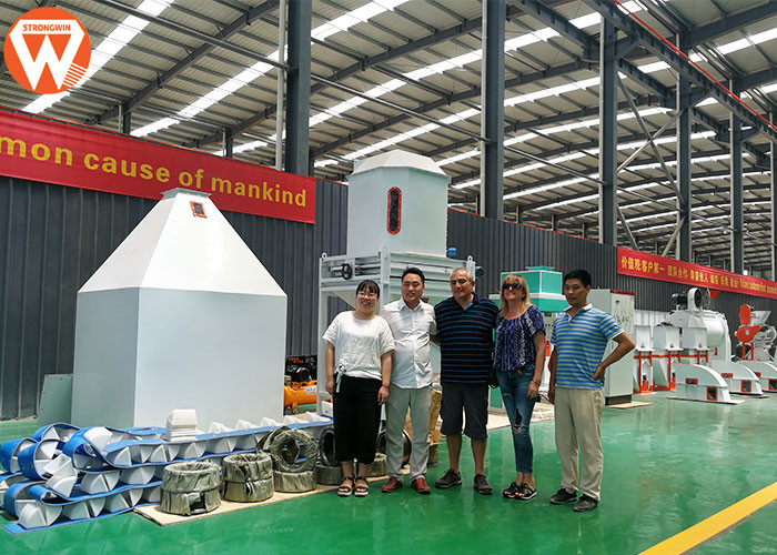 Pig Poultry Pellet Feed Plant For Animal Husbandry Industry Yield 1-2.5T/H