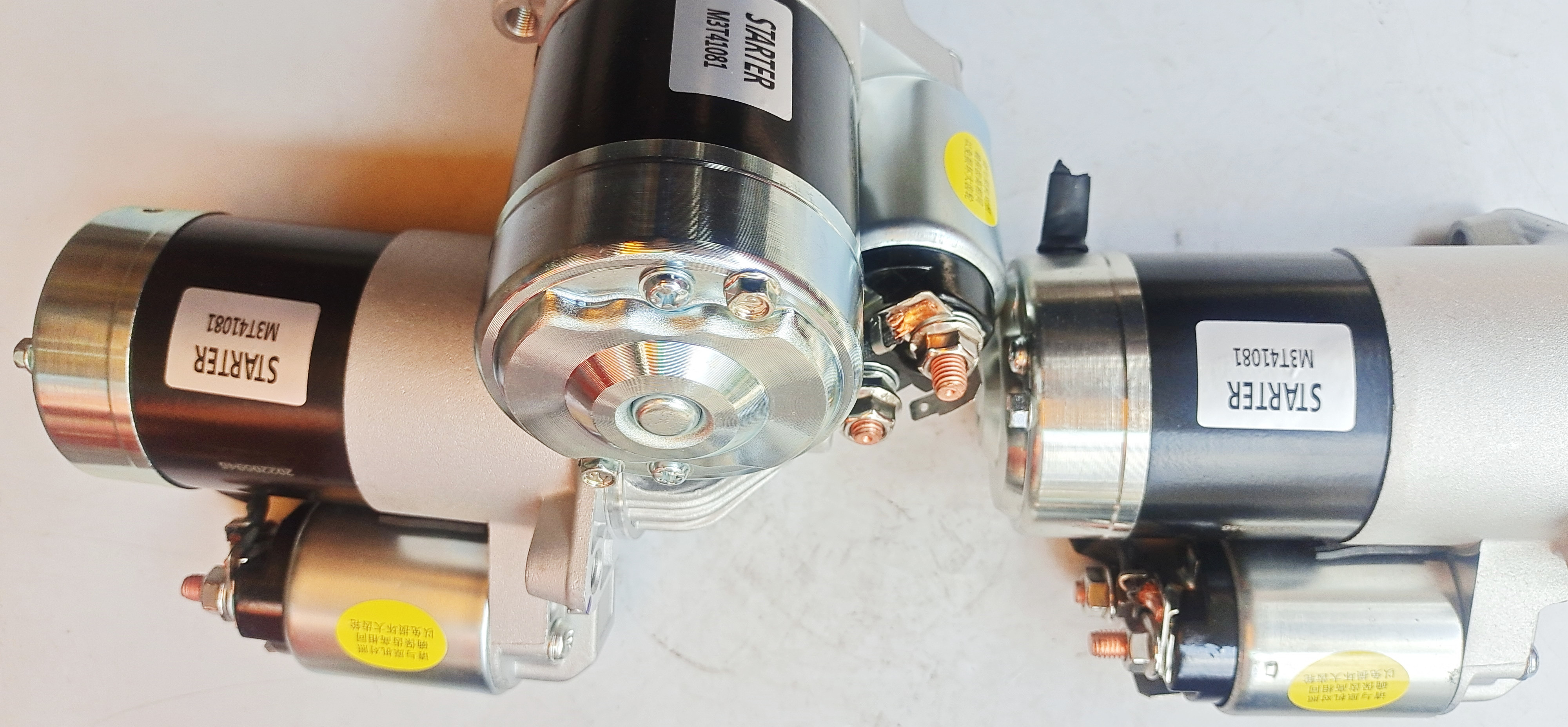 L200 4D56 KB4T Automotive Starter Motors M3T41081 Hyundai Pajero Triton