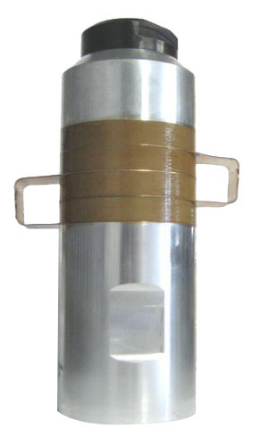Low Impedance Ultrasonic Welding Transducer Large Amplitude Sealing