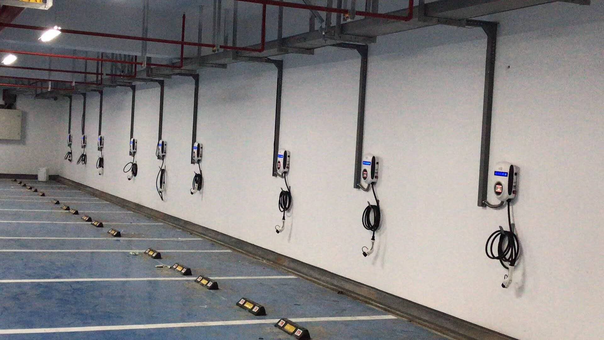 Type 2 IP55 IEC 61851 Commercial Electric Car Charger