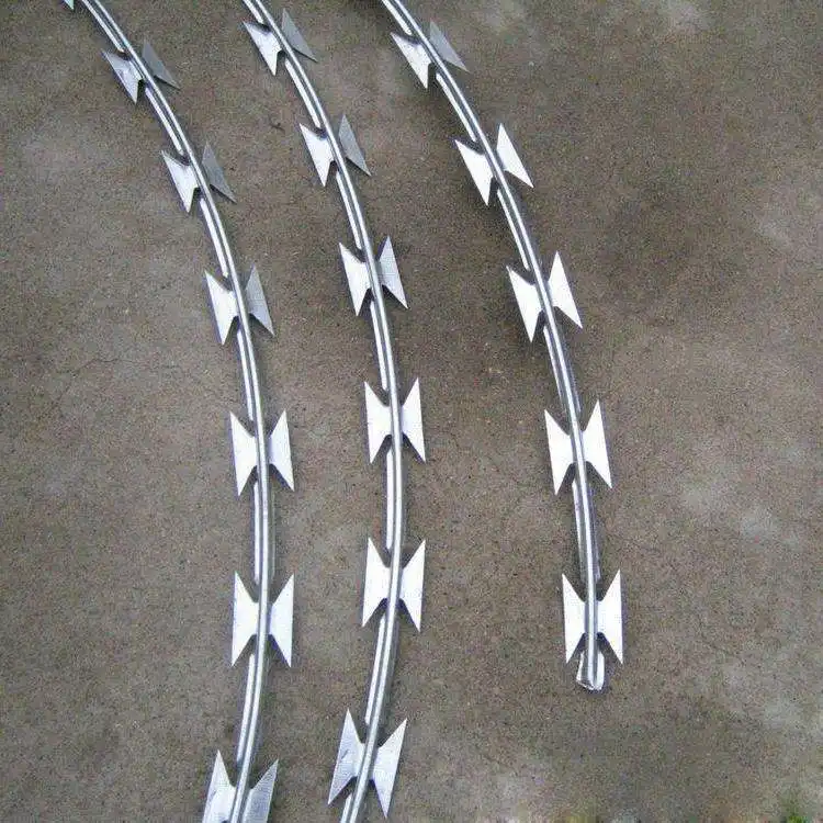 Wholesales Heat Treated PVC Coated Airport Fence with Customized Options and Designs