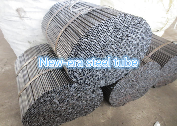 Professional Alloy Steel Seamless Pipes High Strength For Boiler / Superheater
