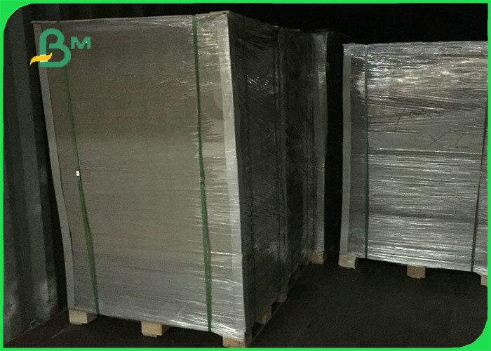 FSC Certificated 710 * 1100mm 1.5mm 1.6mm 1.9mm Grey Paperboard For Boxes 