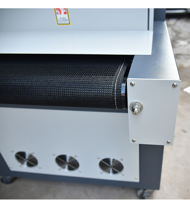 Wind Cooling 3PCS Lamp 1600mm Height Paint Curing Oven