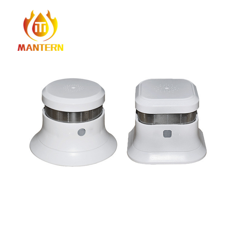 2 * AAA Intelligent Photoelectric Smoke Detector Sound And Visual Alarm