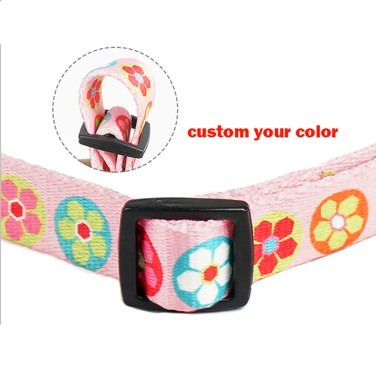 Fashionable Nylon Buckle Dog Collar S M L Breakaway Cat Collars Customized