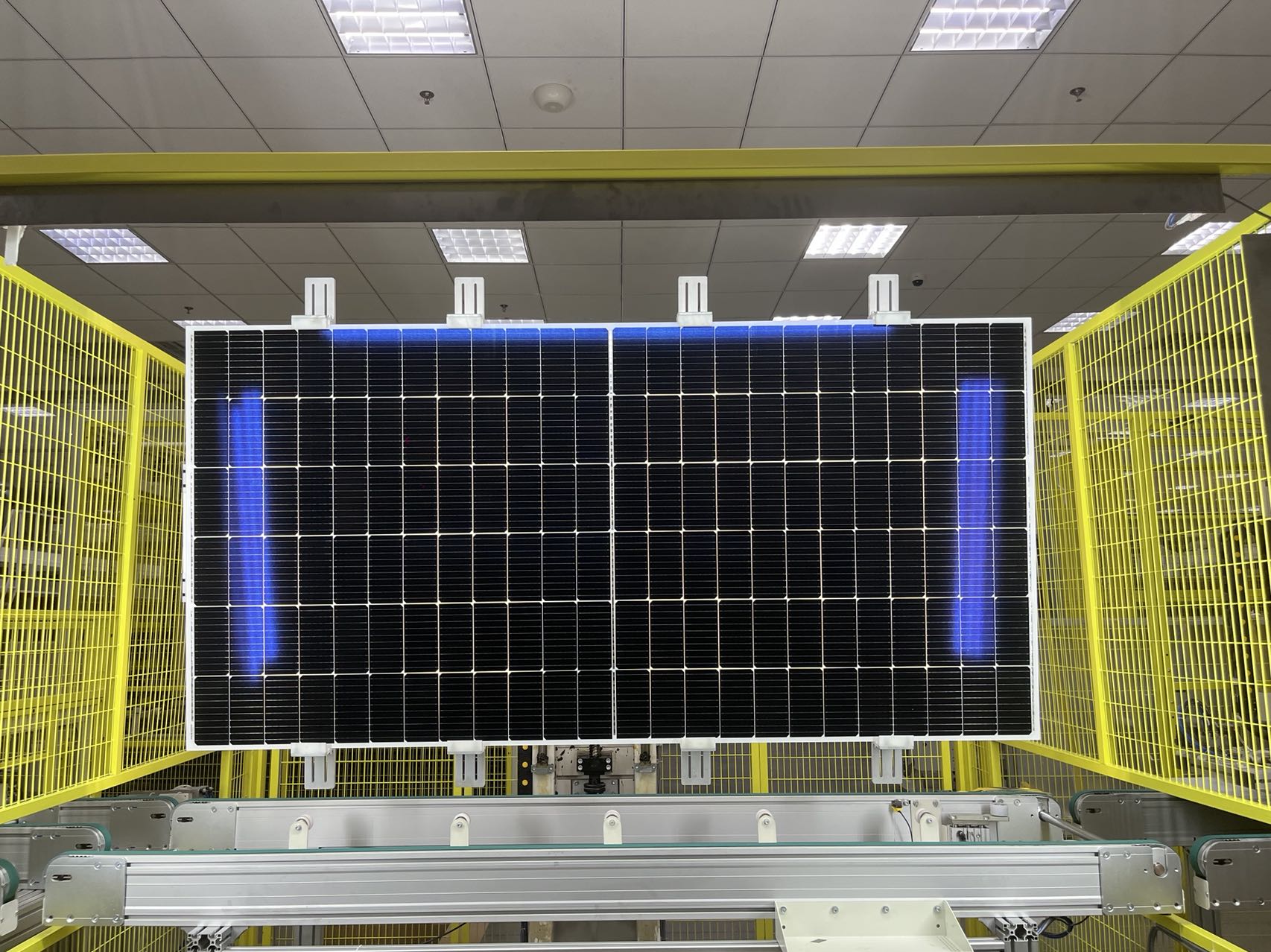 INMETRO Certified 500w Hybrid Solar Panel for Off Grid Solar System by Amosolar Chinese