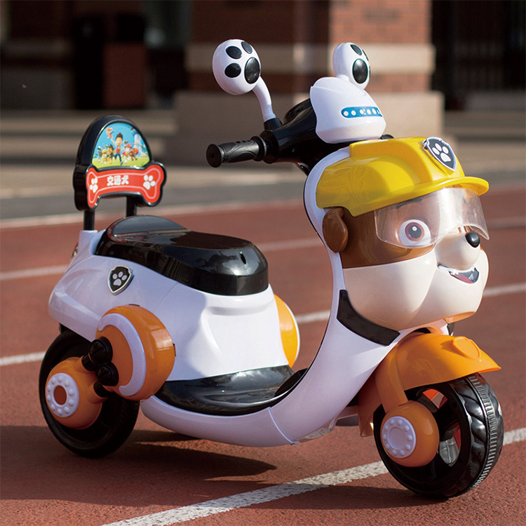 Style Three-wheeled Children's Motorcycle With Light And Music Charging time 8-10 hours