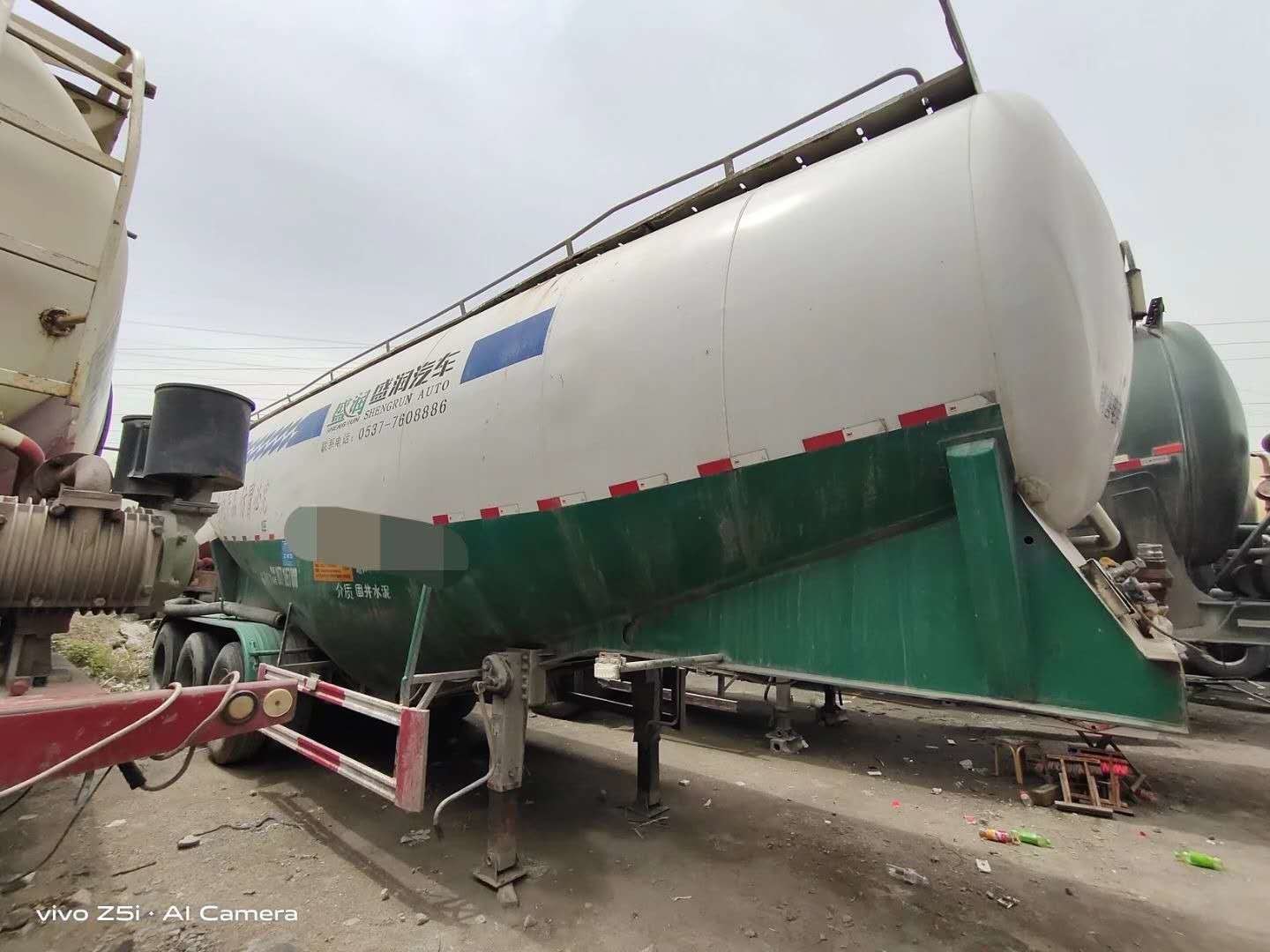 2 Alex 3 Alex V Type Used Cement Bulk Semi Trailer