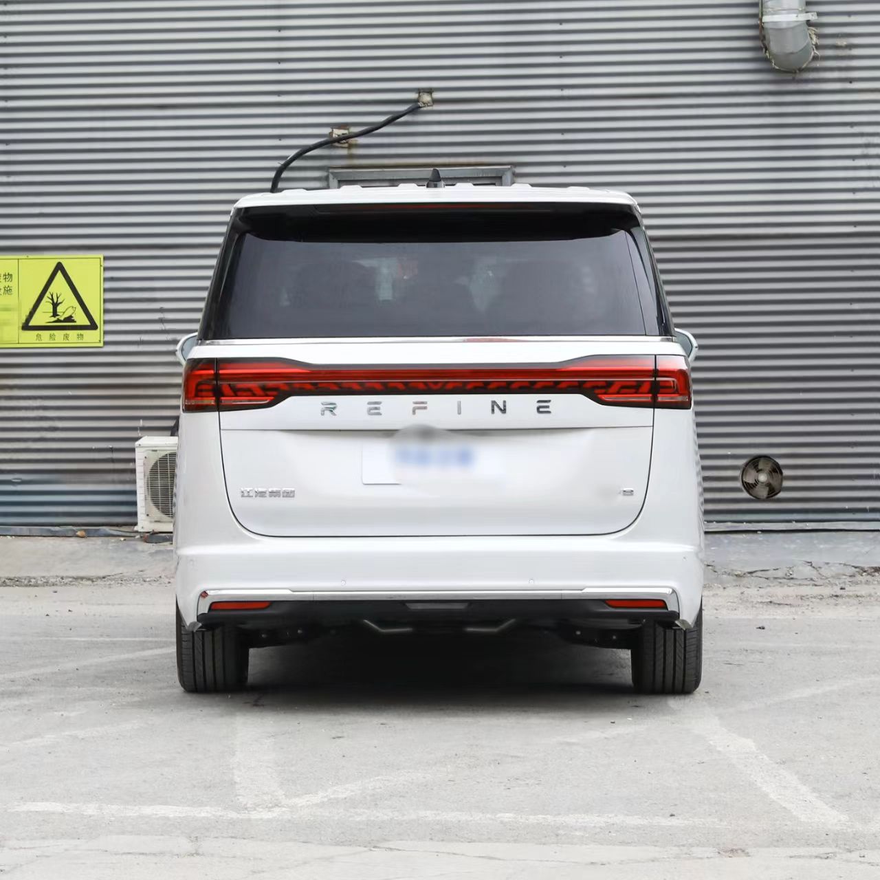 Fabric Seats JAC Ruifeng RF8 2024 2.0T Middle Large MPV ABS 7 Seats Used Car