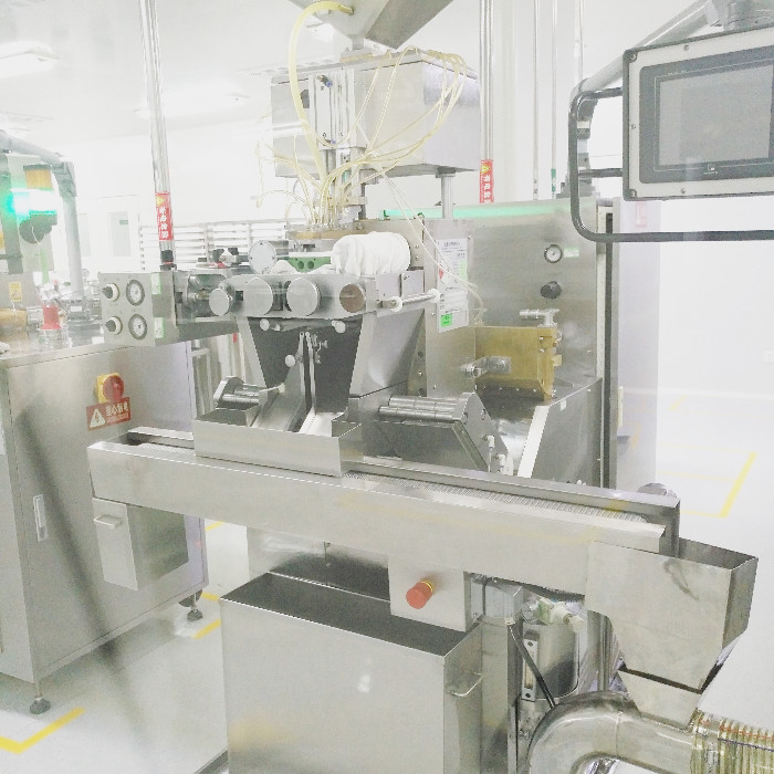 Liquid CBD oil base 7 inch capsule filling Softgel Encapsulation Machine