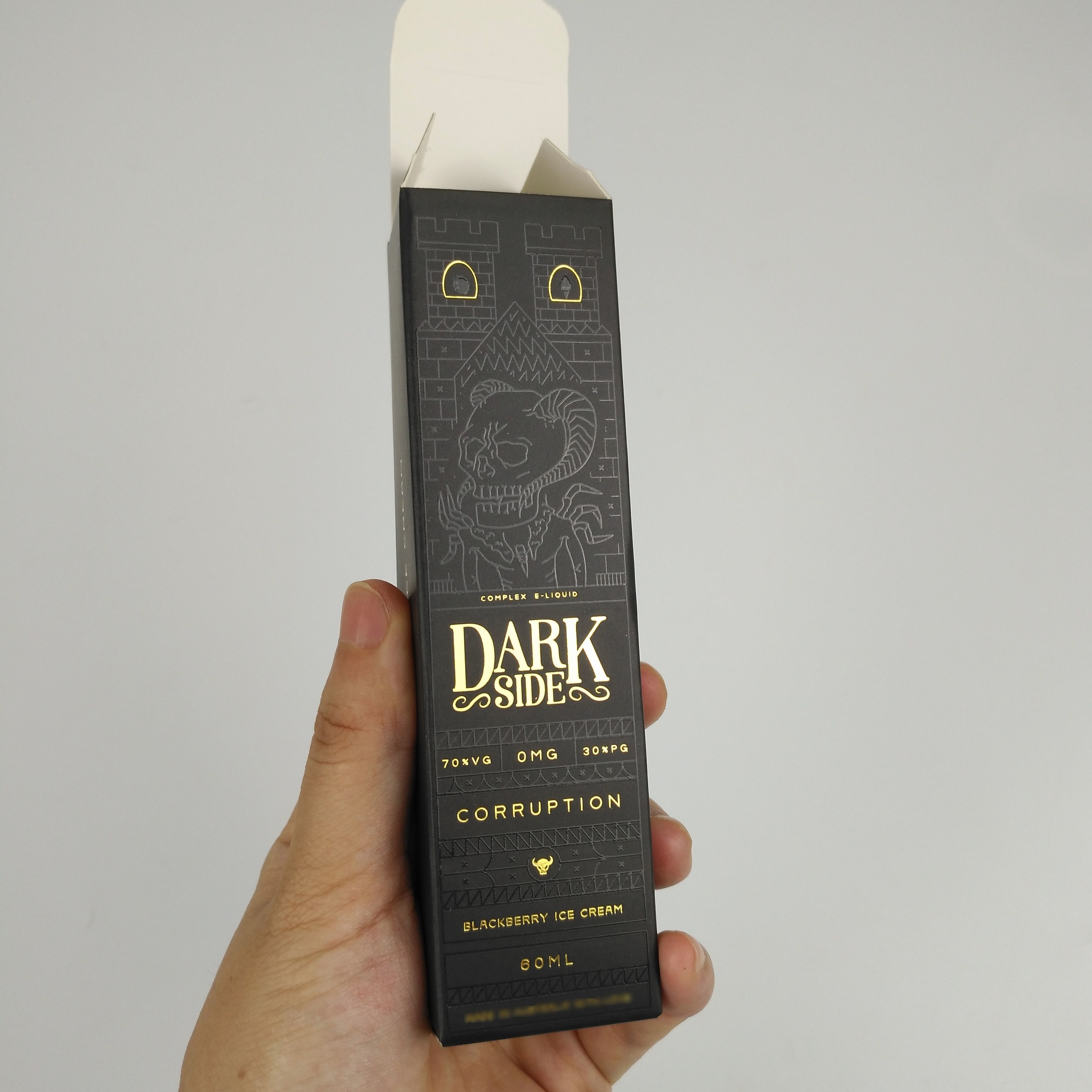 Custom Wholesale Foldable Small Black Luxury Hot Stamping Gold Foil Gift Cosmetic Packaging Paper Box