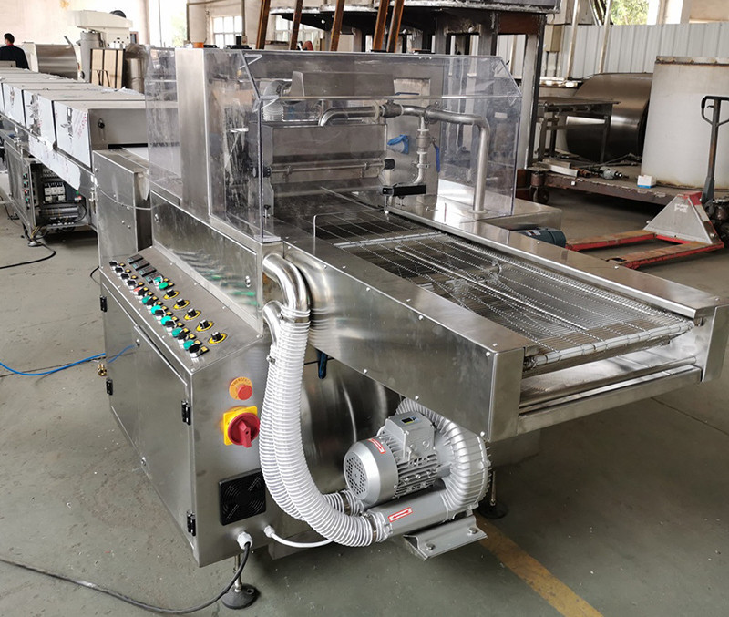 200kg 500kg capacity 200mm Chocolate Tempering Enrobing Machine Cool Tunnel