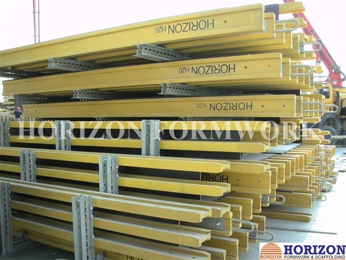 Vertical Wall Formwork Systems Composed With H20 Beams , Steel Walings , Plywood