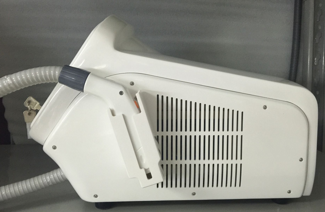 Germany bars Permanent laser hair removal machine/Diode Laser 808nm/diode laser hair removal