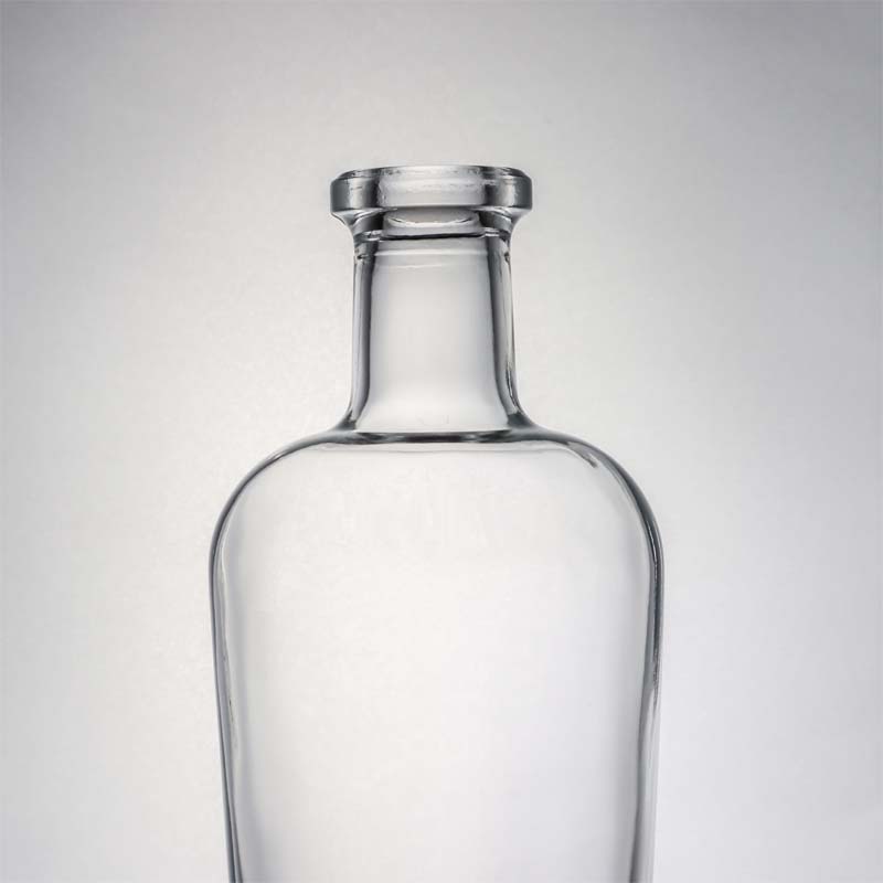 Customized Logo 700ml 1000ml Clear Flint Gin Rum Champagne Liquor Glass Bottle with Cork