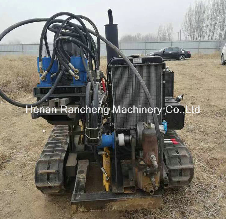 160KN Horizontal Directional HDD Drilling Rig 62KW Rubber Crawler Mounted Moving