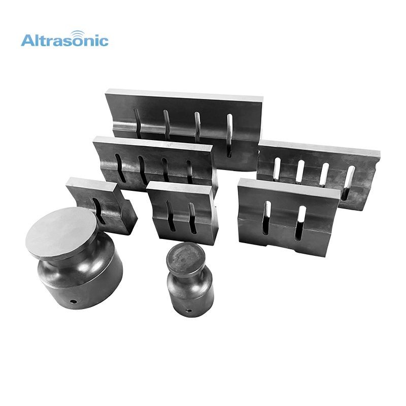 15kHz 20kHz Custom Made Ultrasonic Welding Horn With Different Types