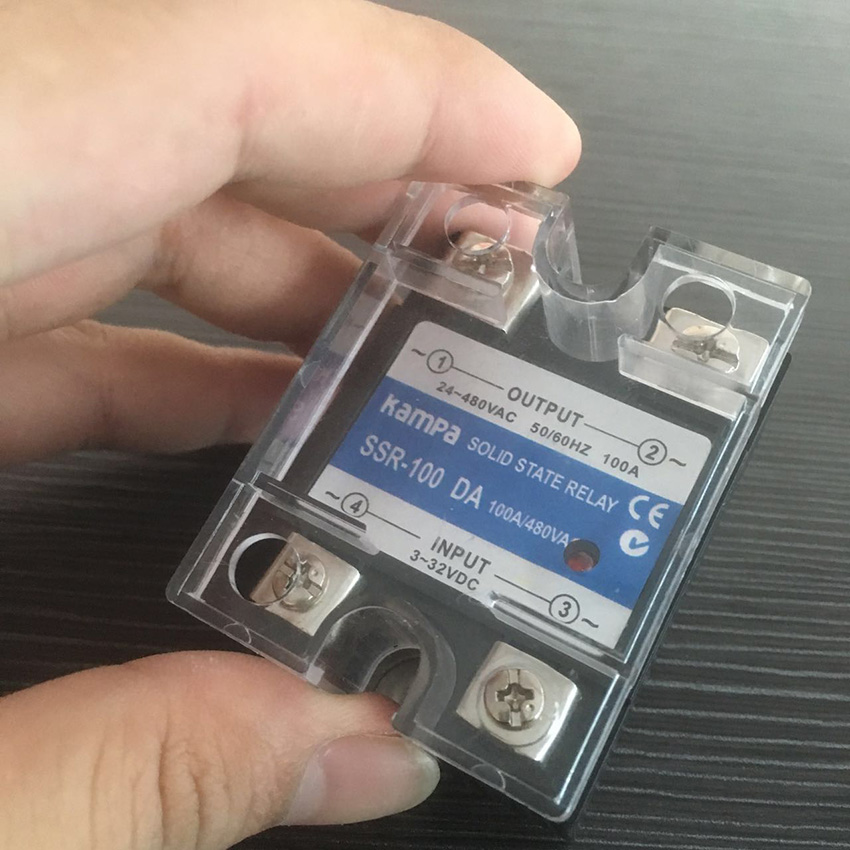 High Quality Single Phase Solid State Relay DC to AC 100A Output 24-480VAC Black SSR Solid State Relay(SSR-100DA)