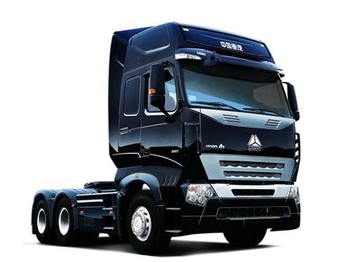 SINOTRUK HOWO 6x4 driving type TRACTOR TRUCK / prime mover truck with HW79 cab red color