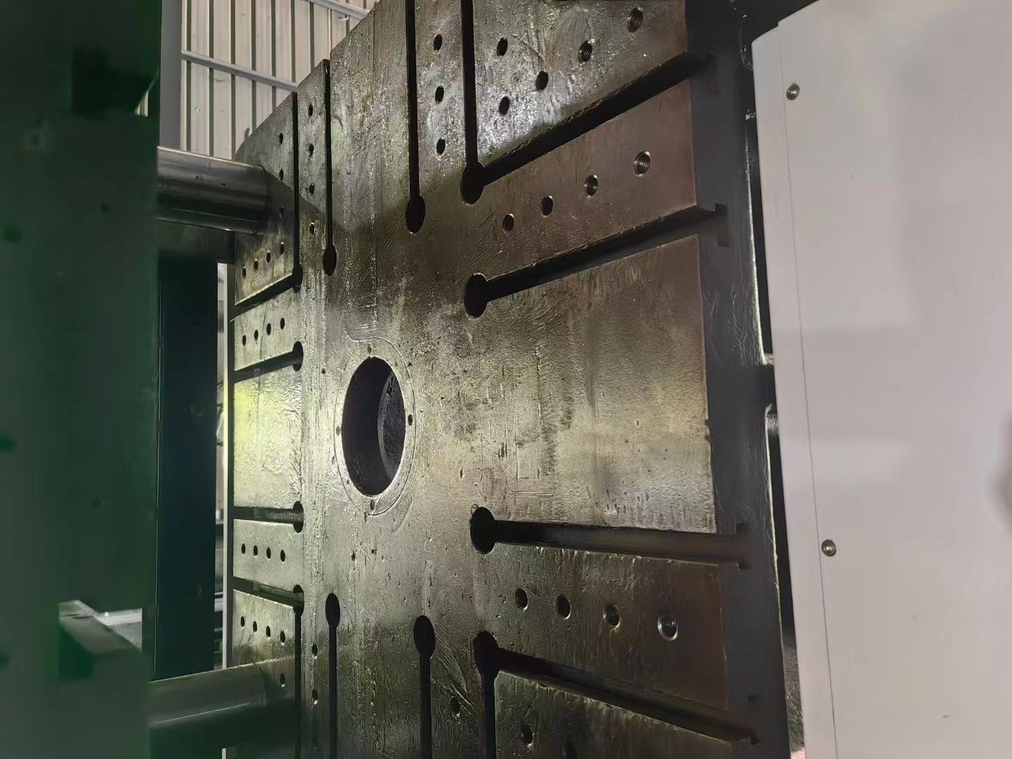 Used Haitian JU6500 5300 Third Generation 4500 Plastics Injection Machine with 6500 Tons Capacity