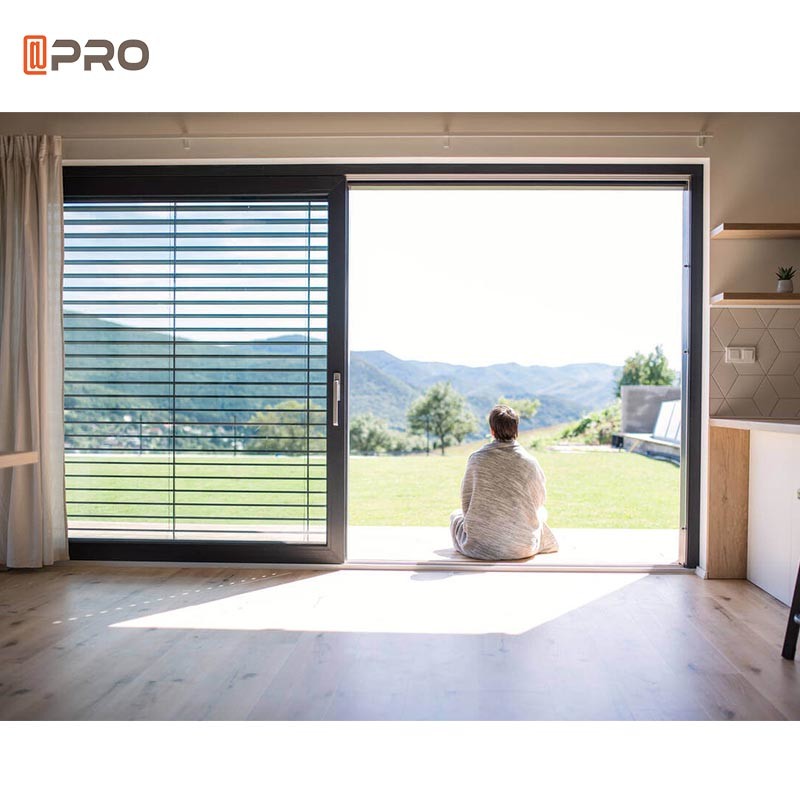 Bi - Folding 6063 Aluminium Glass Sliding Doors For Shopping Center