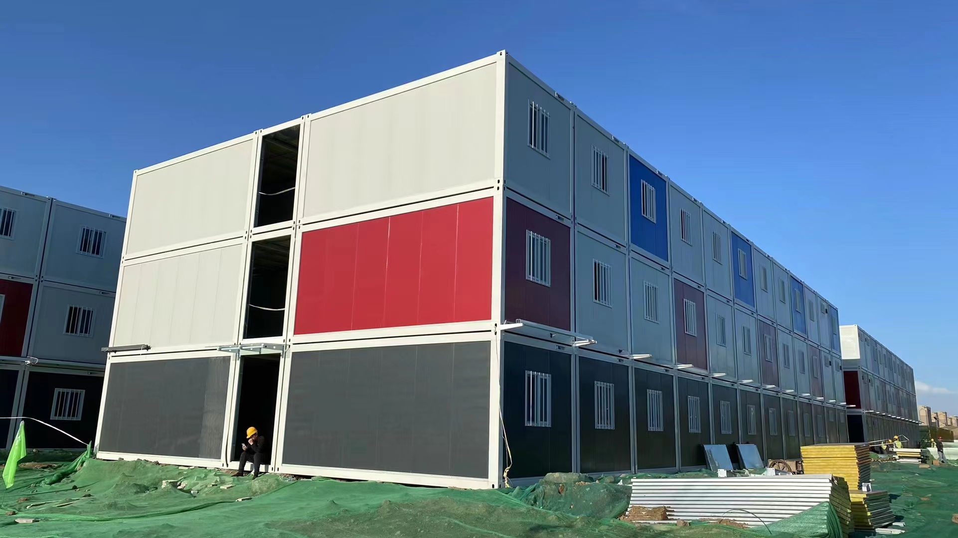 Steel Folding Container Prefab House for Store Apartment Hotel Engineering Hospital School