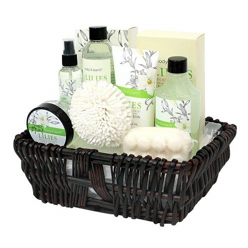 Daily Use Plastic Bottle Packing Shower Gel Gift Set Strawberry Fragrance