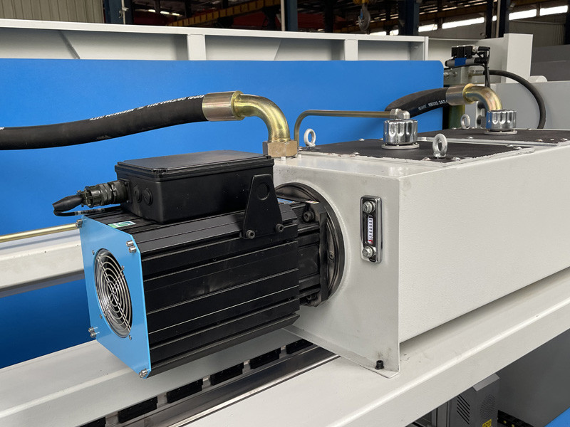 160T4000mm Hydraulic CNC Press Brake 8+1 Axis Bending Machine Delem DA69T Control System