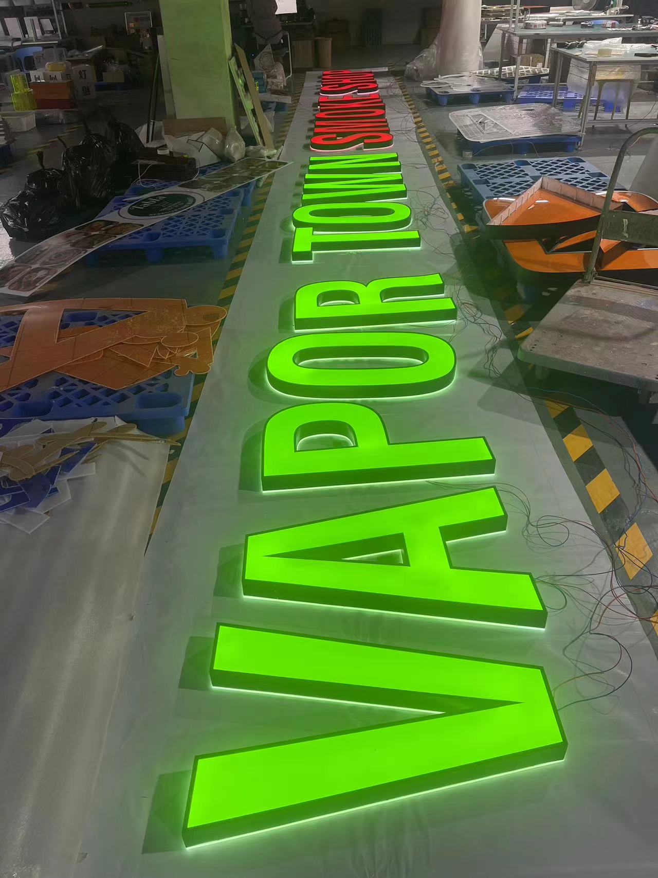 Mall outdoor indoor Led light letters _3D sign... Front acrylic LED backlit lettering sign