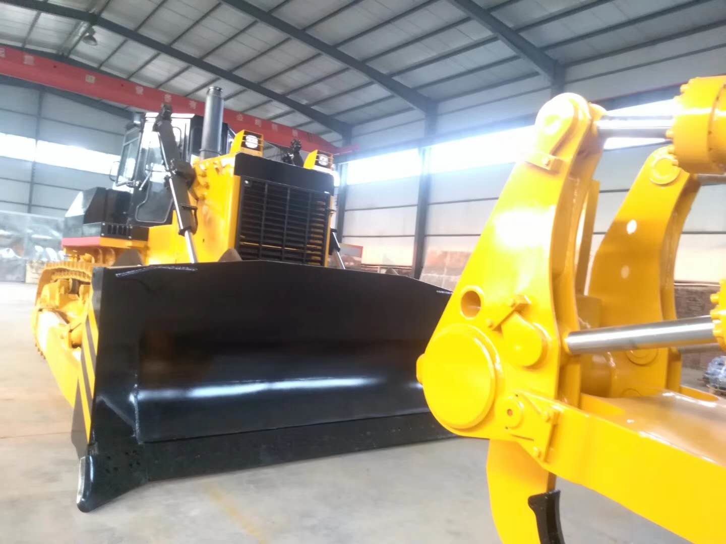 HD32 238HP Construction Bulldozer Crawler Construction Equipment
