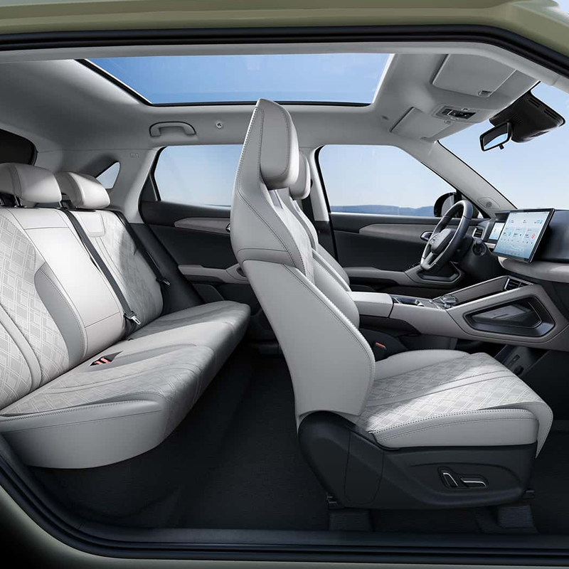 2024 BYD Yuan EV Electric SUV Car Powered by Lithium Battery for BYD Electric Vehicle