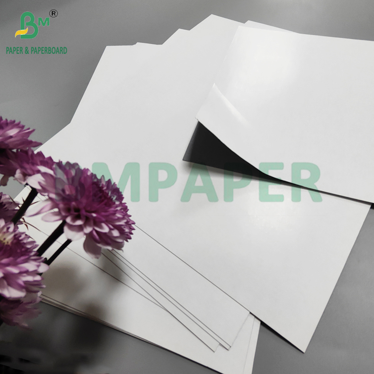 310 grams Blackcore Paper For Game Card 550 x 790mm Superior Smooth