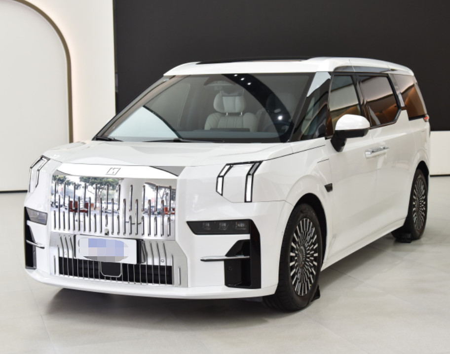 ZEEKR 009 WE version 2022 6 seats CLTC 702 pure electric white / black car