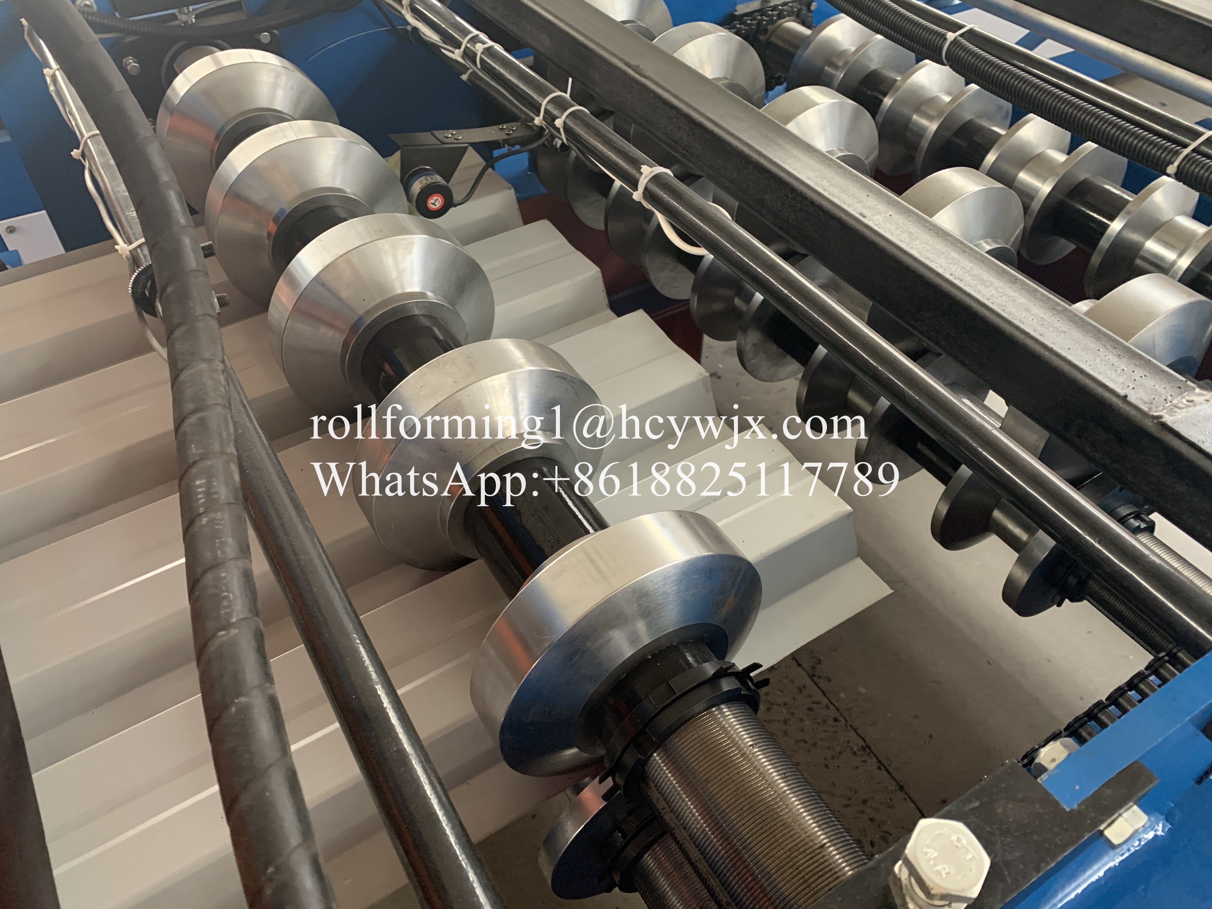 Hydraulic PPGi Steel Roll Forming Machine Curve Edge Banding 2-10m/Min