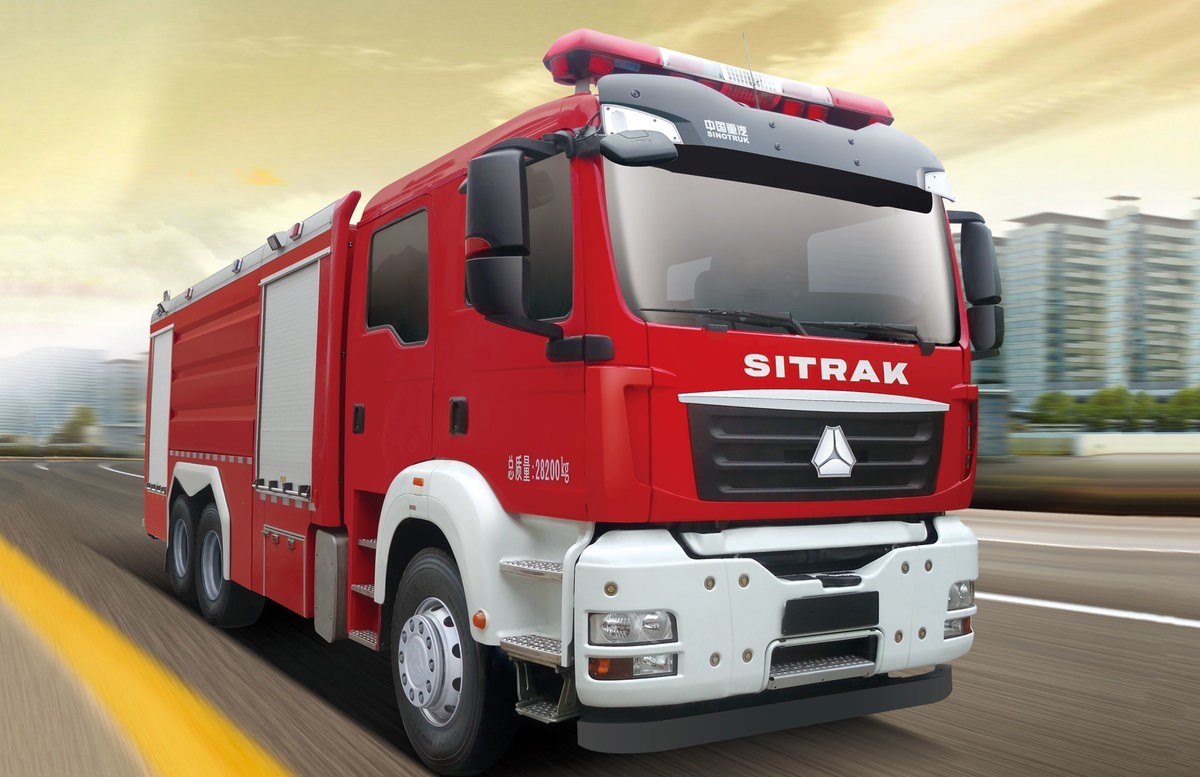 New Foam Water Firefighter Rescue Truck / Fire Fighting VehicleEquipment