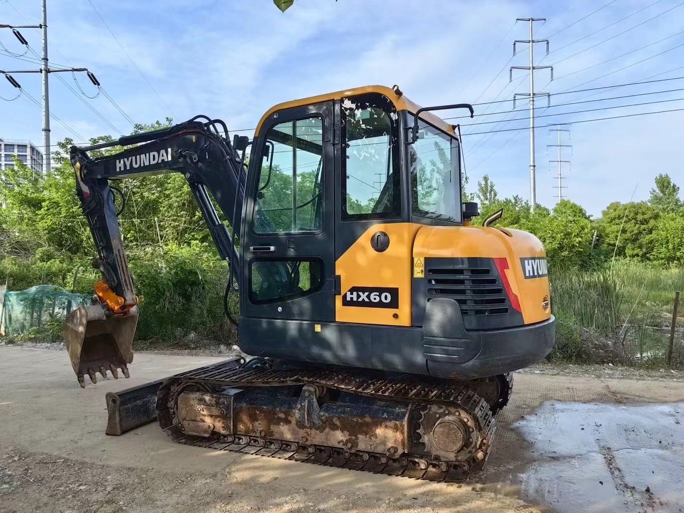 Korea Used Mini Hyundai Excavator HX60 Tracked Escavadora