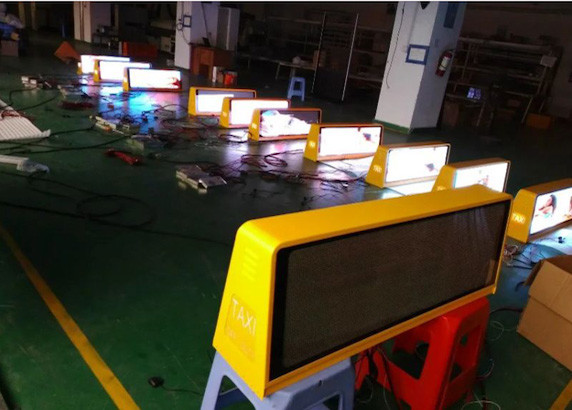 Ip65 Waterproof Taxi Led Display Sign With 3g / 4g Wireless Group Control