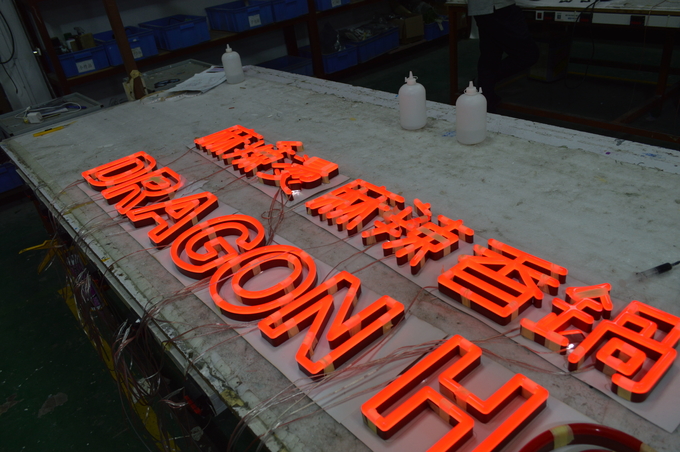 30mm Custom Pink Neon Sign Wall Mounted / Hanging 50000 hours Lifetime