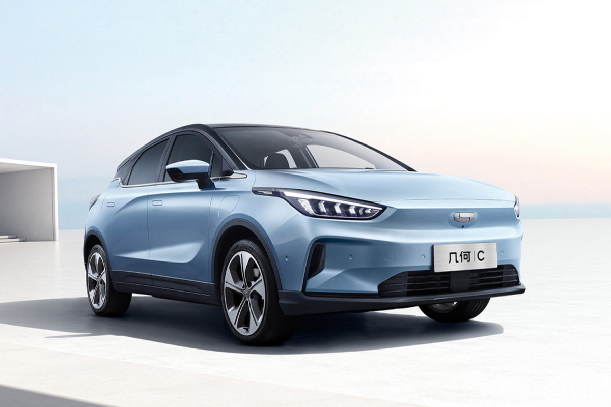 1665kg Weight Geely Geometry C 5 Seats Nedc 400-550Km Max Speed 150Km/h Energy Vehicle Geometry C Suv Electric Car