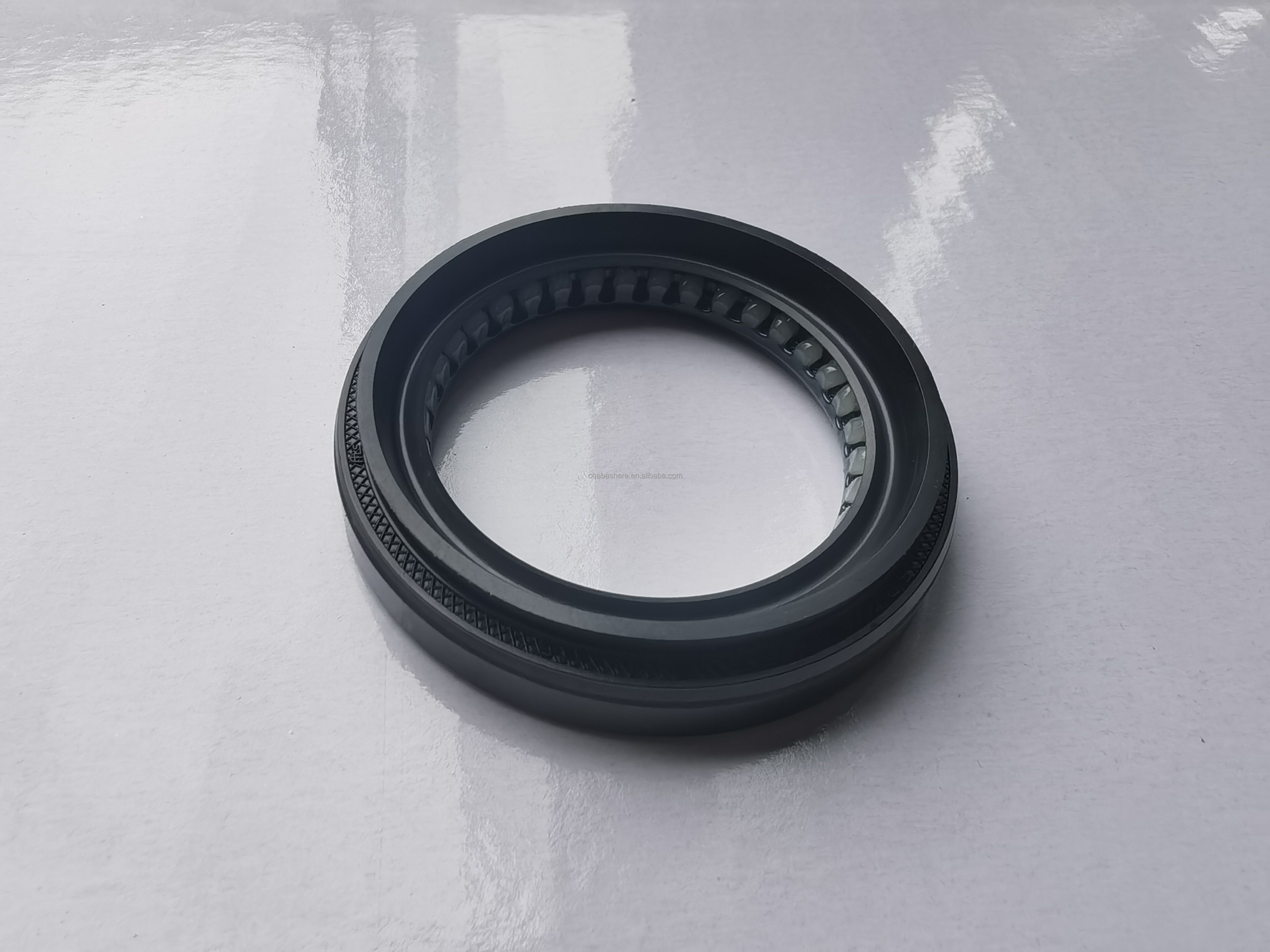 35X56X8 Axle Shaft Oil Seal for HONDA Accord Civic Cr-v Crv Vezel HR-V 2015-2021 Seal
