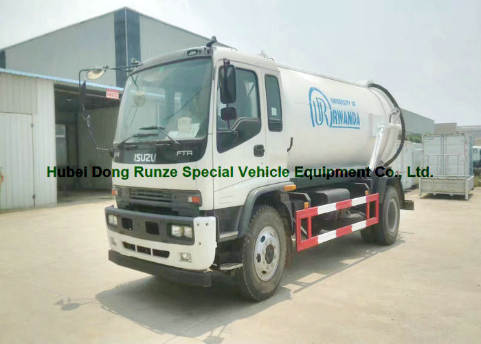 ISUZU Septic Vacuum Trucks / Sewer Suction Truck Euro 5 Engine 205HP